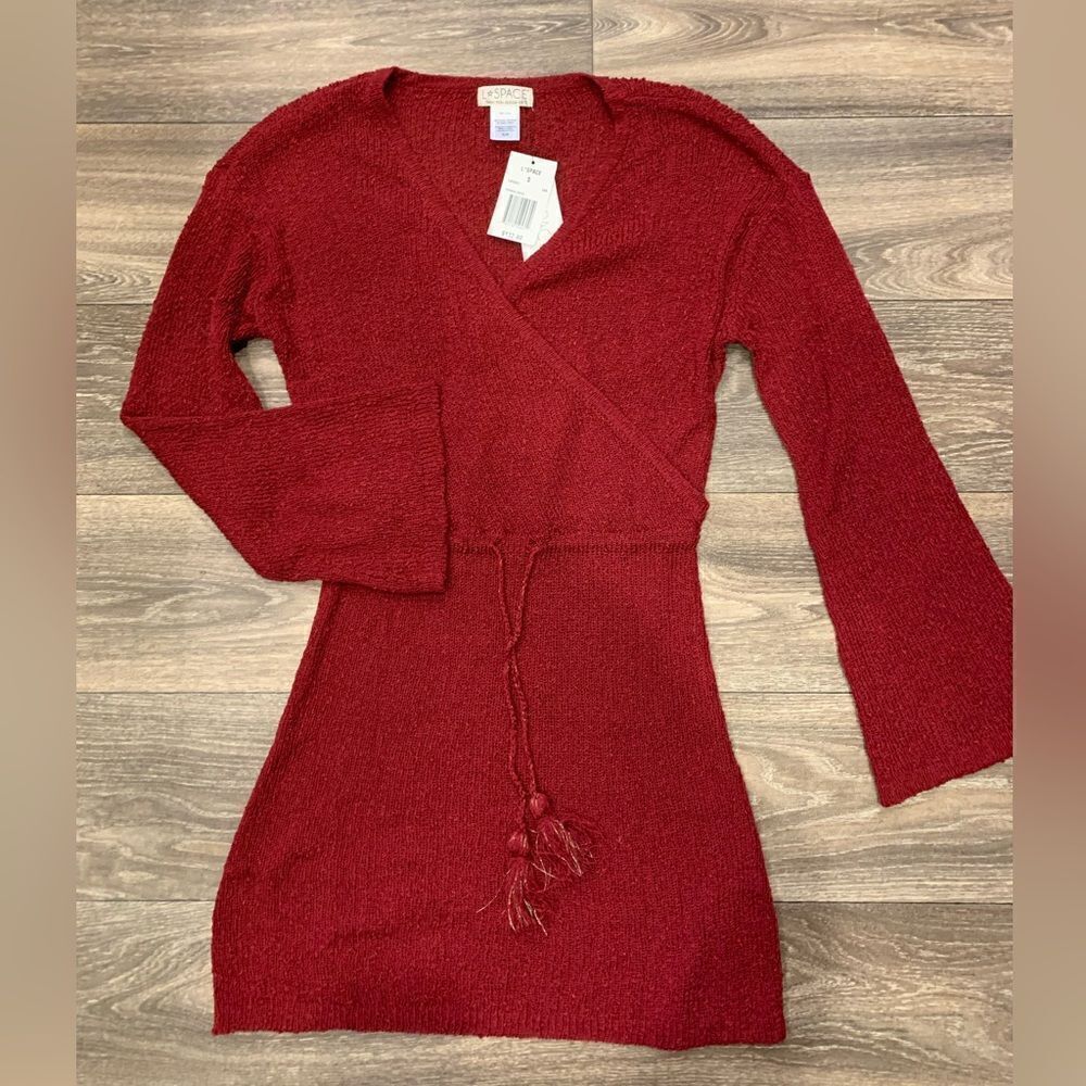 L*Space NWT sweater tunic with bell sleeves.  Size: S.  Ties at the waist